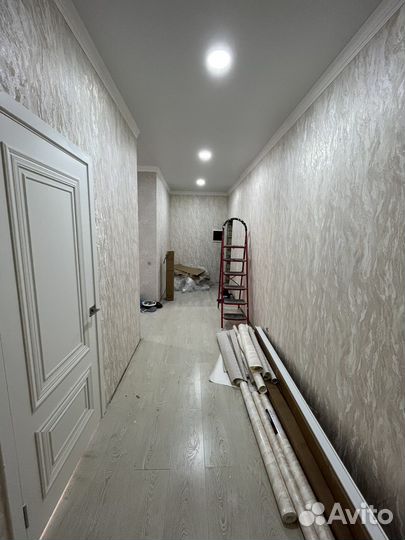 Поклейка обоев