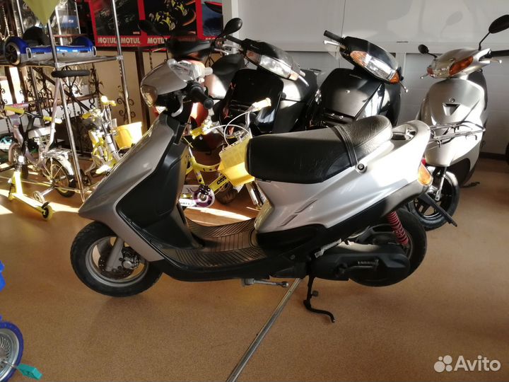 Yamaha Axis 90