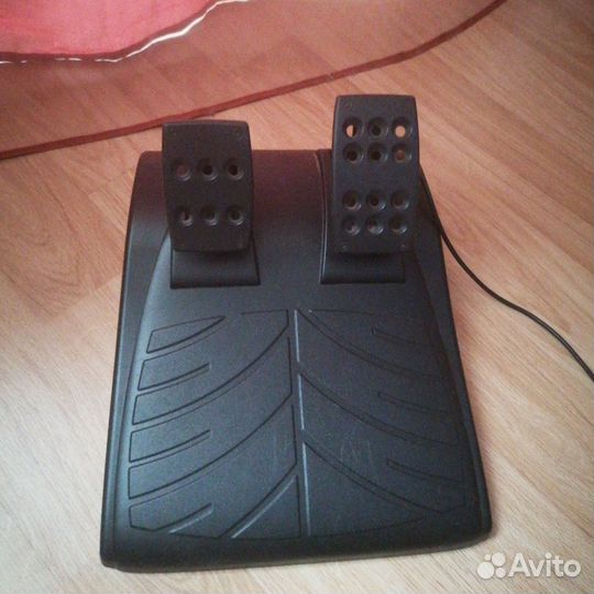 Игровой руль logitech driving force gt