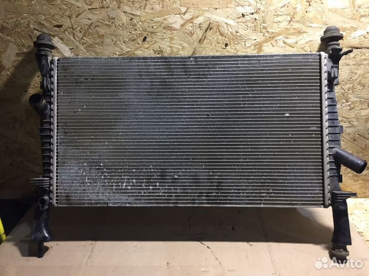 Радиатор Форд Транзит