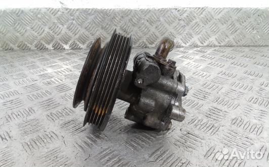 Насос гу бензиновый volkswagen passat B5 (YBE03DH0