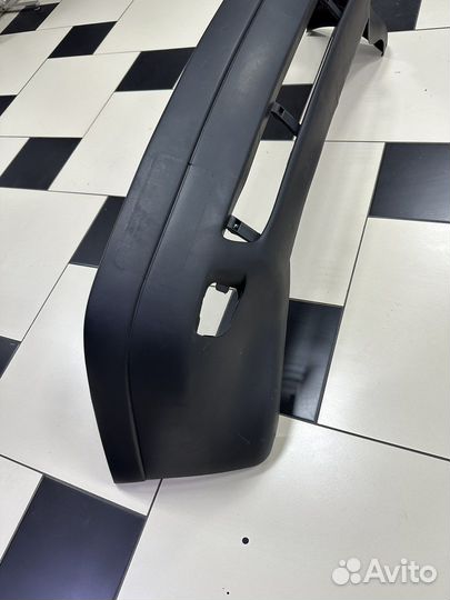 Бампер передний Audi 80 B3