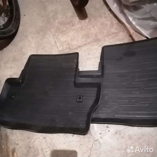 Коврики на Volvo