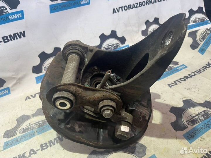 Кулак поворотный задний левый Bmw X5 E53 M57D30