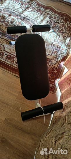 Тренажер для гиперэкстензии