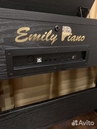 Цифровое Фортепиано (комплект с банкеткой)