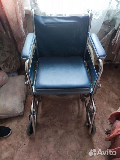 Инвалидная коляска
