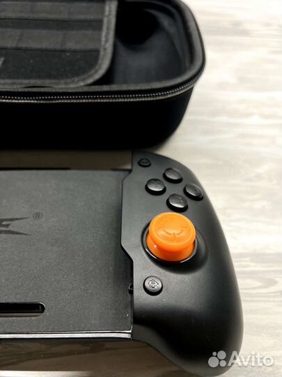 Геймпад + кейс Nintendo Switch (TNS-19252C)