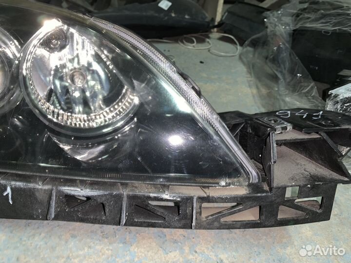 Фара мазда 3 бк хэтчбек правая