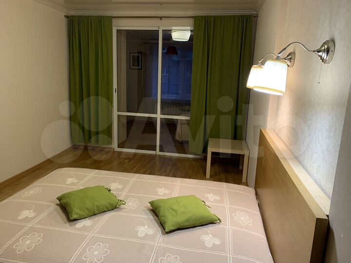 2-к. квартира, 42 м², 1/5 эт.