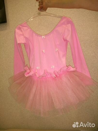 Продам новый купальник для художественной гимнасти