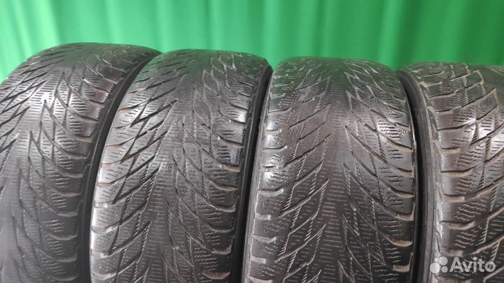 Nokian Tyres Hakkapeliitta R2 225/55 R17 101R