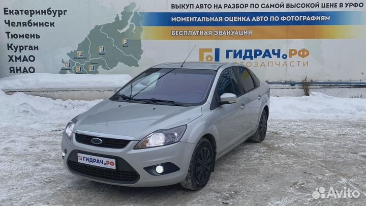 Стеклоподъемник механический задний правый Ford Fo