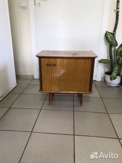 Трюмо и тумбы из СССР. «боряна» Болгария. 60е года