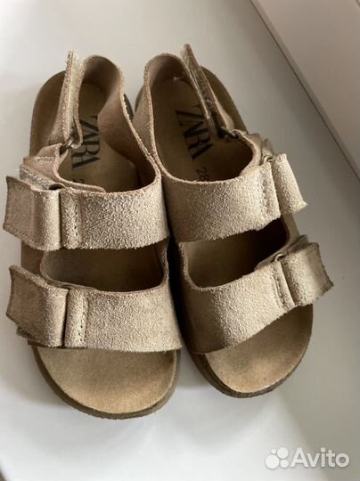 Сандалии zara