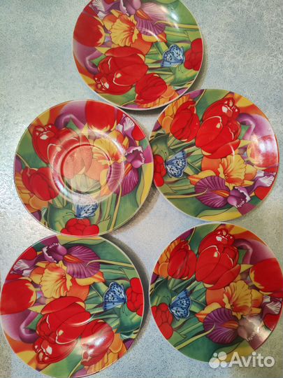 Чайные блюдца