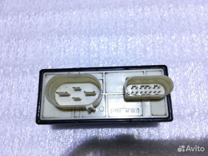 Блок управления вентилятором Volkswagen Bora