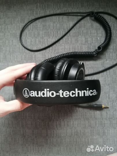 Наушники Audio-Technica ATH-M50x