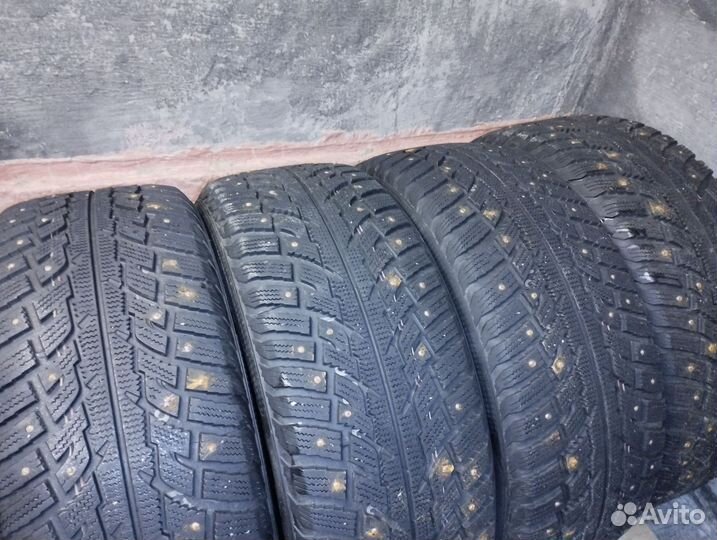 Kumho I'Zen KW23 265/60 R18