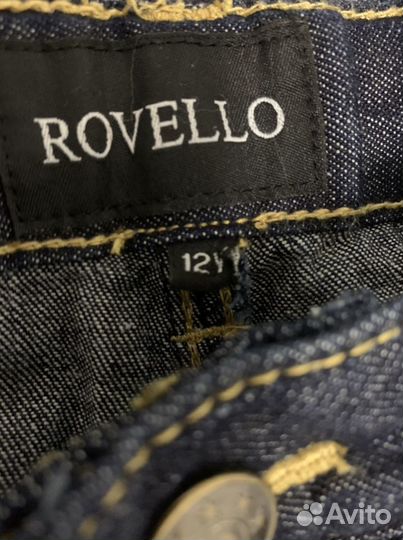 Новые джинсы Rovello