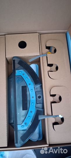 Робот пылесос