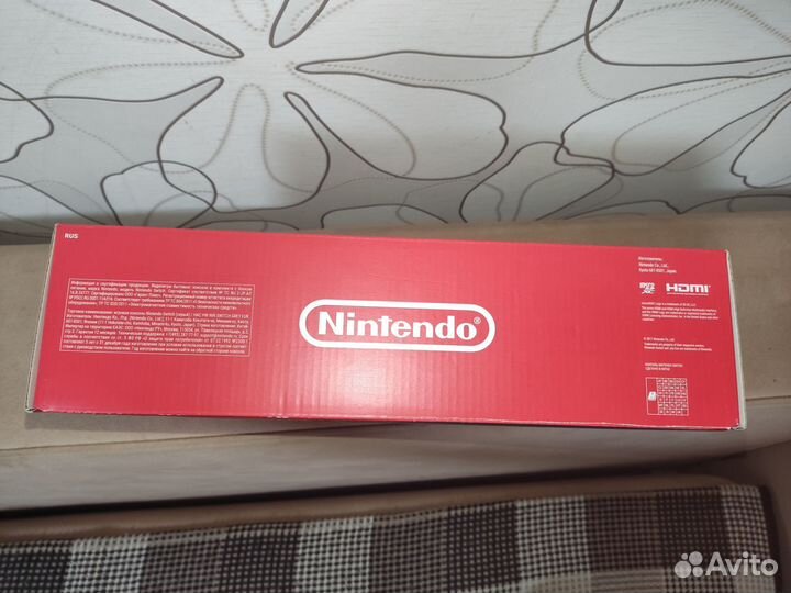 Коробка от nintendo switch в отличном состоянии