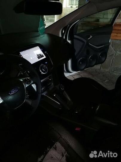 Прокат автомобиля с автозвуком, громкий авто