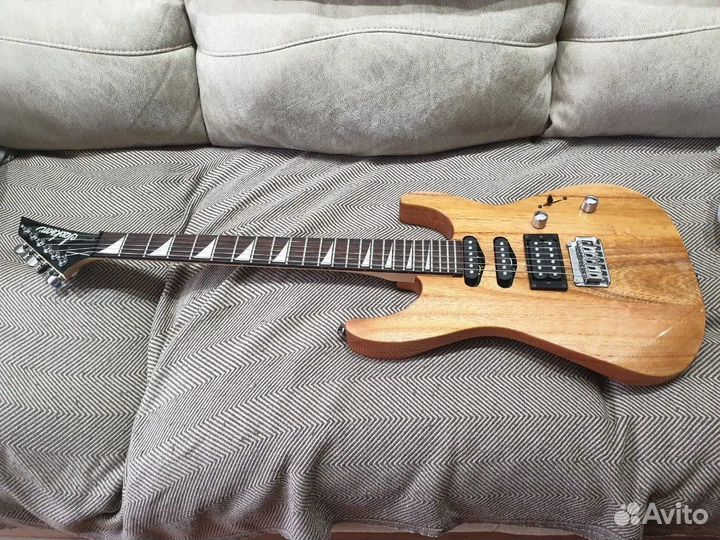 Электрогитара Jackson JS23 Dinky Natural w Gig Bag