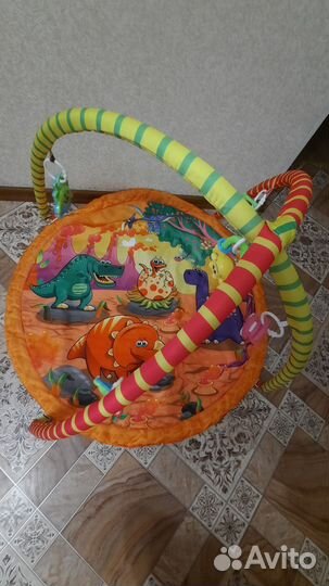 Развивающий коврик