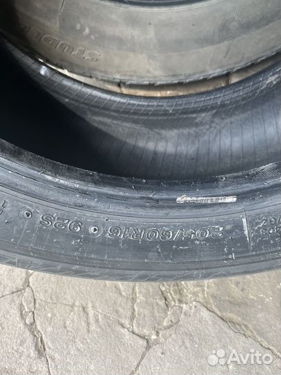 Bridgestone Blizzak Revo GZ 205/60 R16 92S
