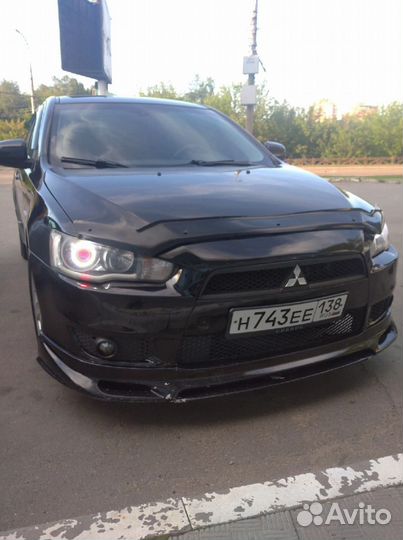 Продам фары на mitsubishi lancer X