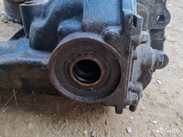 Редуктор передний kia sorento 1