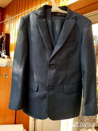 Костюм тройка на мальчика