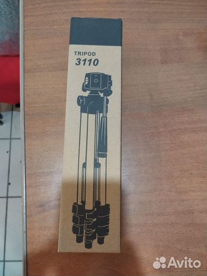 Штатив Трипод 3110 1.2м новый с пультом