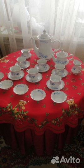 Сервиз столовый и чайный