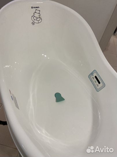 Ванночка для купания с подставкой