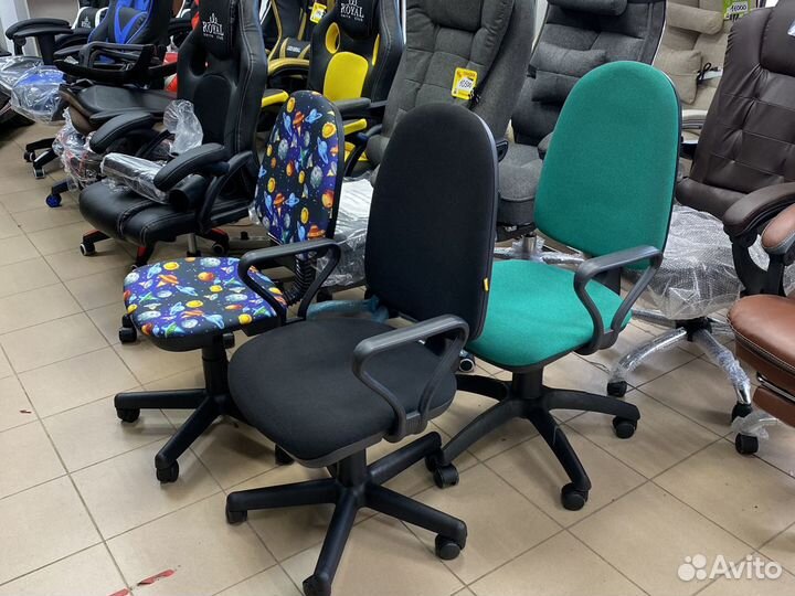 Геймерские, Руководителя, Офисные в Кирове