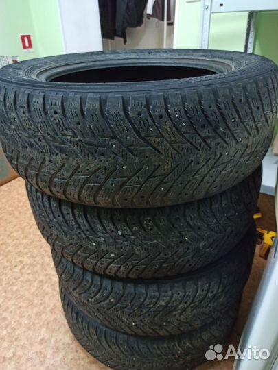 Nokian Tyres Hakkapeliitta 8 195/60 R15