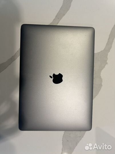 Macbook Air 13 2020 M1 (256 GB)