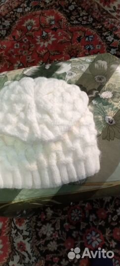 Головные уборы женские зимние