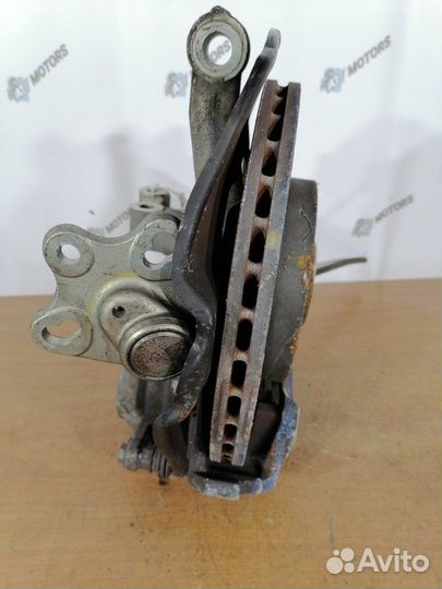 Ступица передняя левая Mercedes-Benz A-Class W169