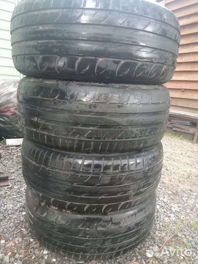 Tigar UHP Ultra High Performance 225/50 R17