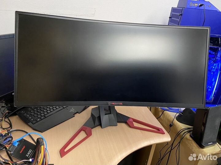 Монитор Acer Predator Z301C 30’’ VA 2K 200Hz