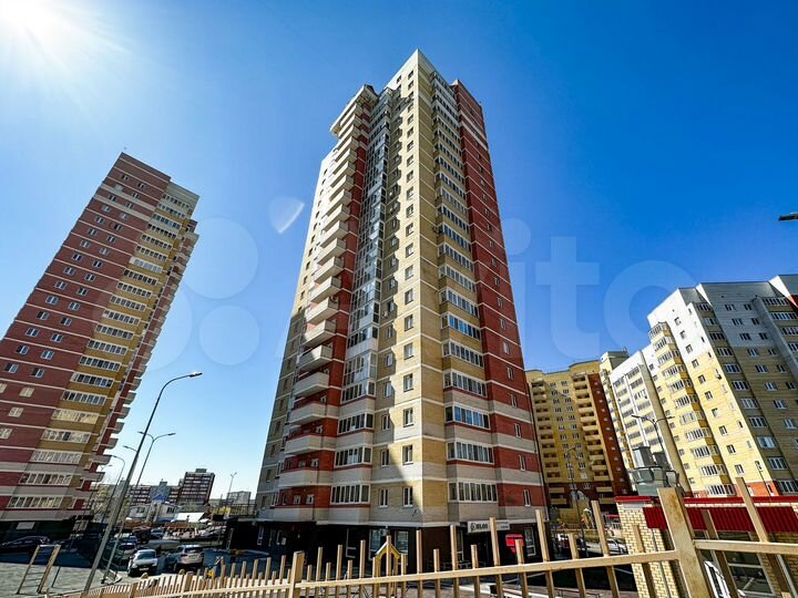 2-к. квартира, 65 м², 8/22 эт.