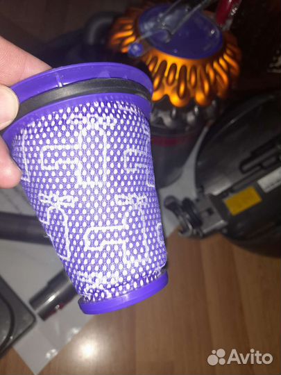 Пылесос Dyson 