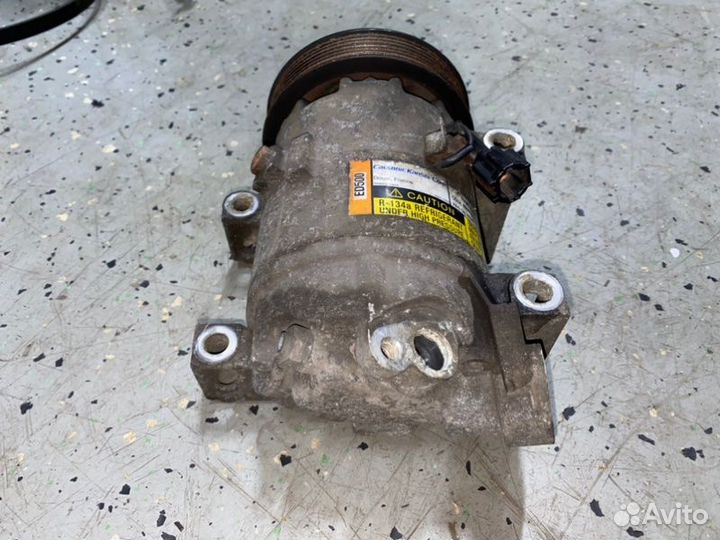 Компрессор кондиционера Nissan Primera P12 QG18DE