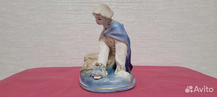 Фарфоровые статуэтки СССР Гжель