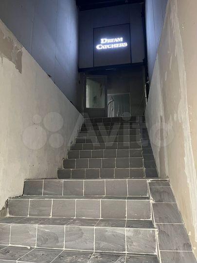 Свободного назначения, 215 м²