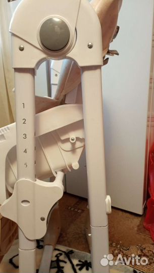 Стульчик для кормления Capella