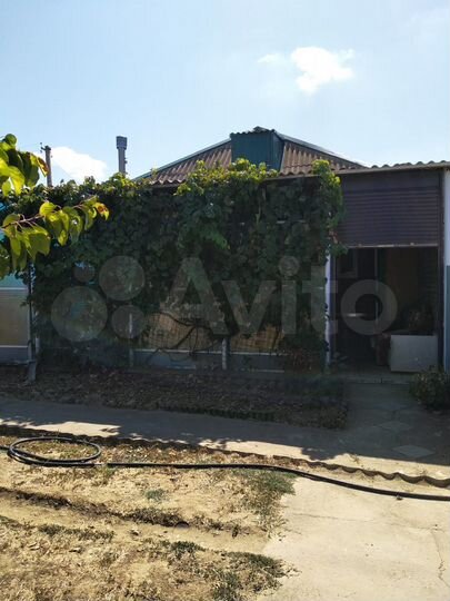 Дом 64 м² на участке 5 сот.